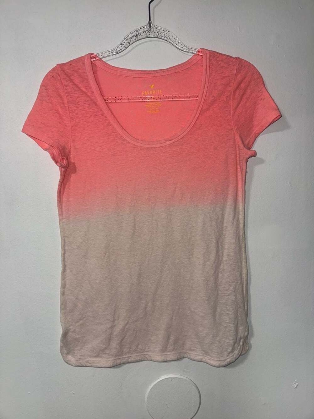 American Eagle Favorite T Size M Ombre T-Shirt